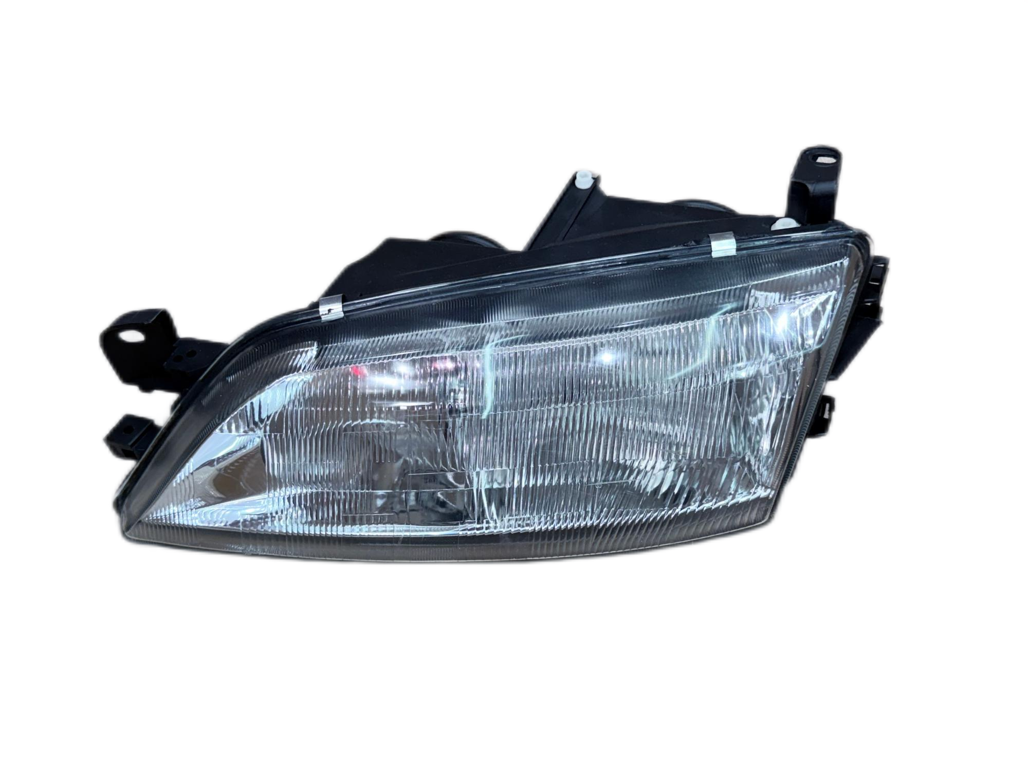 MG-20-025 VECTRA 96-98 HEAD LAMP