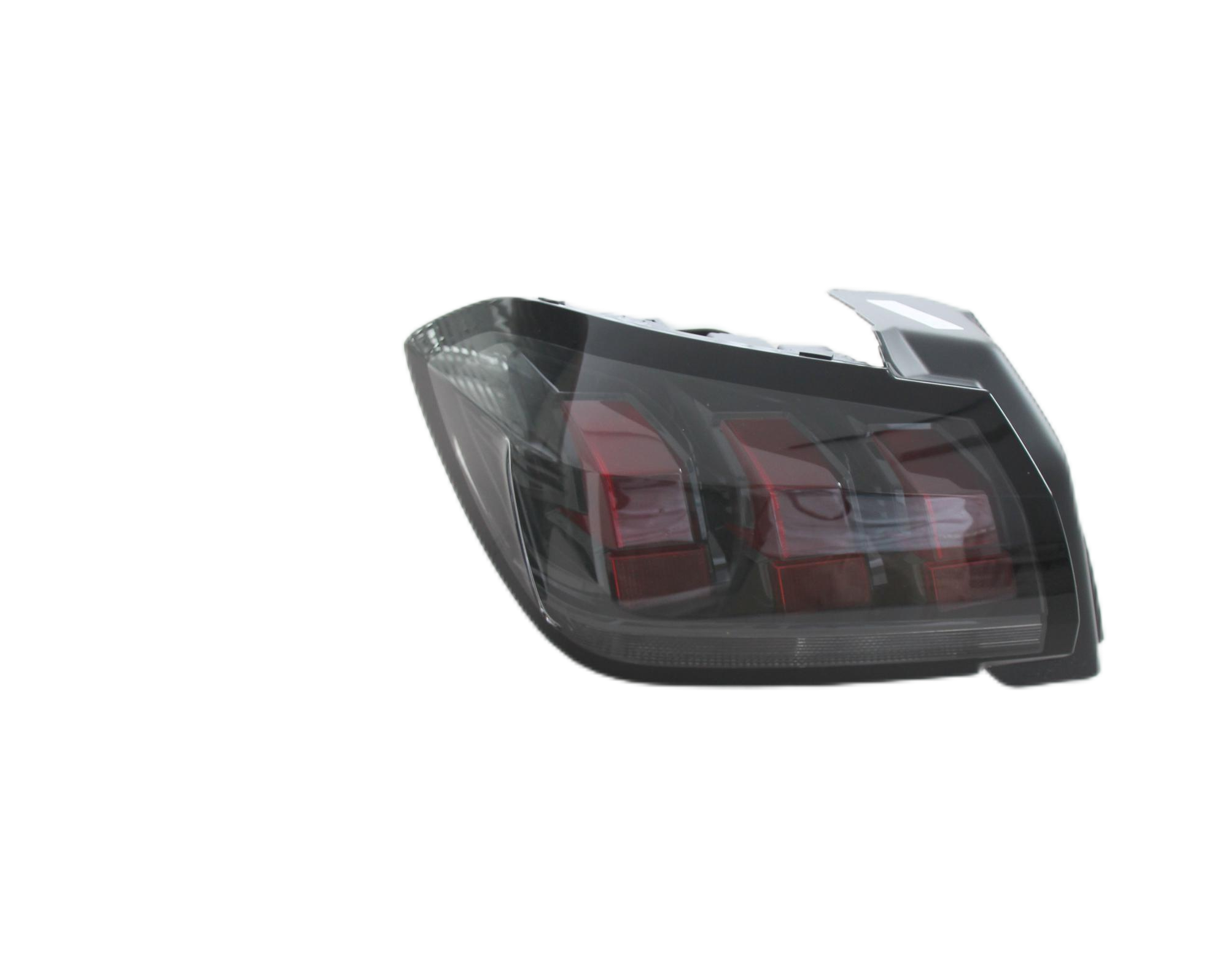 MG-07-136 208 & 208 GT TAIL LAMP